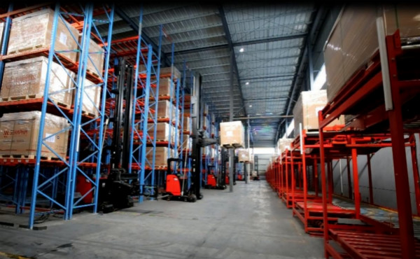 比起別的品牌，杭叉的AGV贏在哪里？