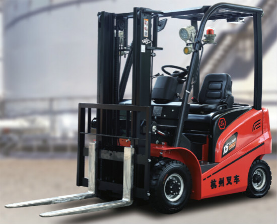 防爆蓄電池叉車(chē)（前側(cè)面）